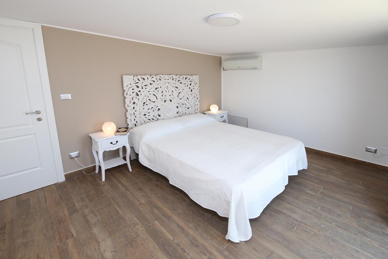 villa aurora Giardini-Naxos Extérieur photo