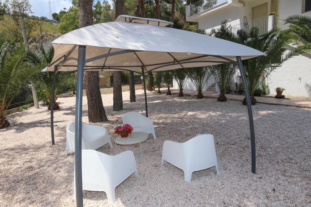 villa aurora Giardini-Naxos Extérieur photo
