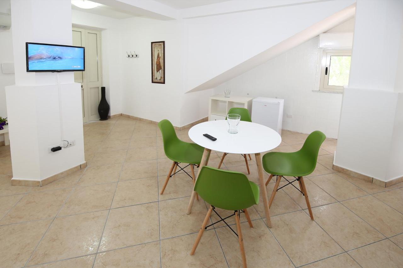 villa aurora Giardini-Naxos Extérieur photo